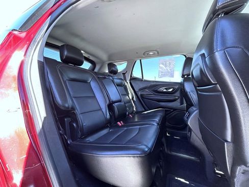 Used 2020 GMC Terrain SLT image 18