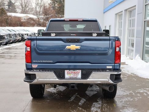 New 2026 Chevrolet Silverado 3500 W/T AWD/4WD image 9