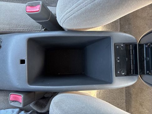 Used 2003 Oldsmobile Alero GL FWD image 34