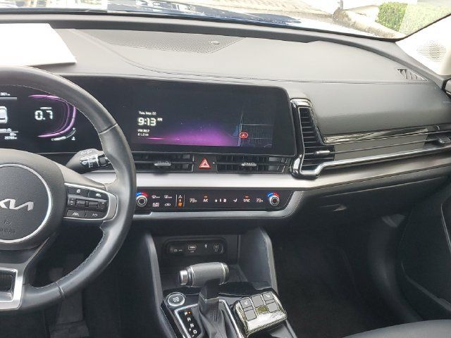 Certified 2024 Kia Sportage EX FWD image 15