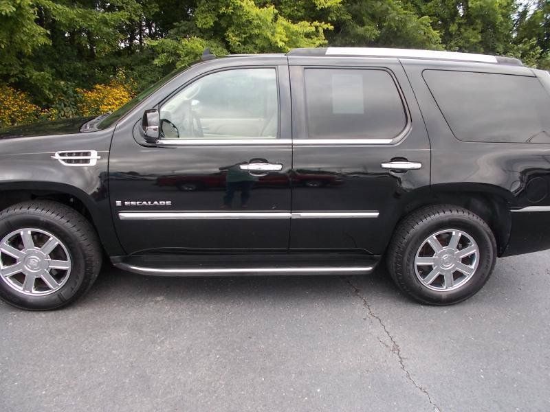 Used 2008 Cadillac Escalade 2WD image 6