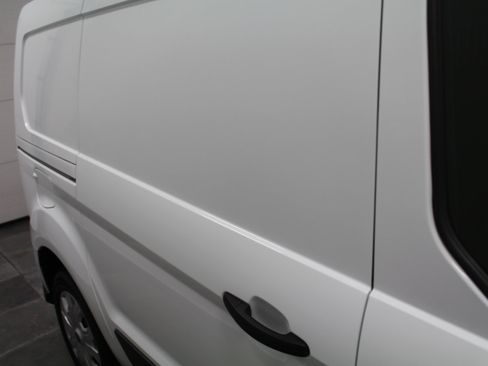 Used 2023 Ford Transit Connect XLT image 37
