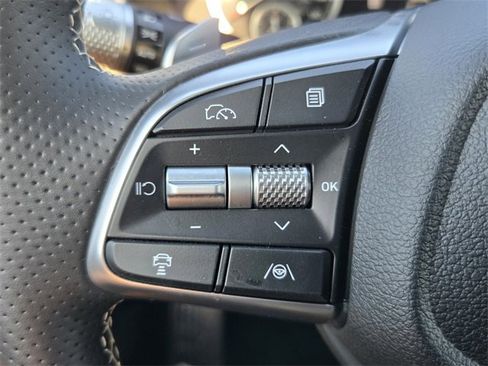 New 2026 Genesis G70 2.5T image 15