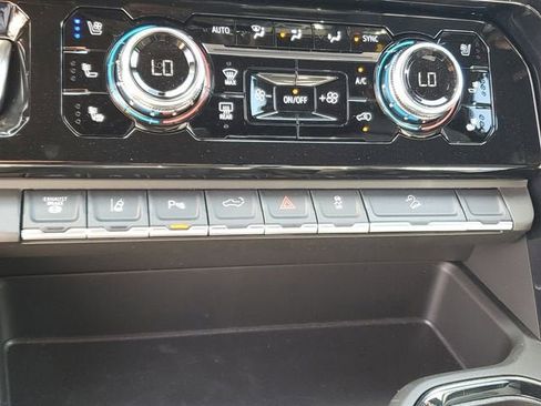 New 2026 GMC Sierra 2500 AT4 AWD/4WD image 25