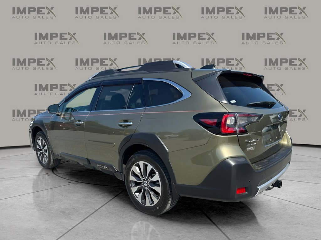 Used 2025 Subaru Outback Touring XT w/ Popular Package #2 AWD/4WD image 3