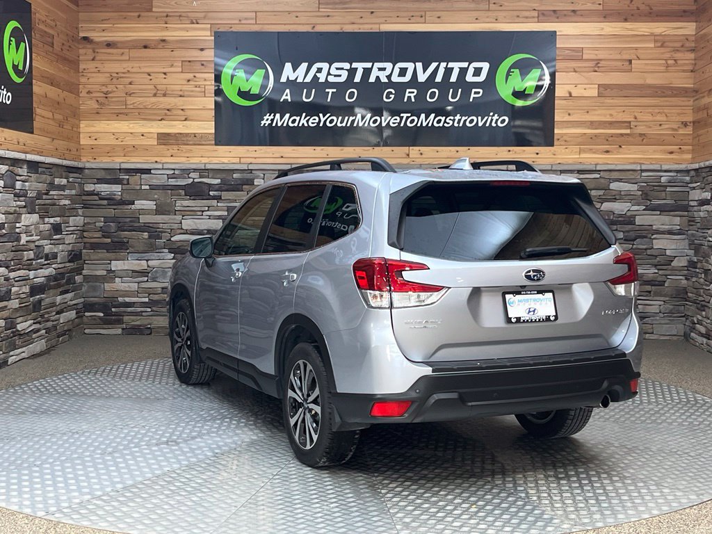 Used 2019 Subaru Forester Limited AWD/4WD image 12