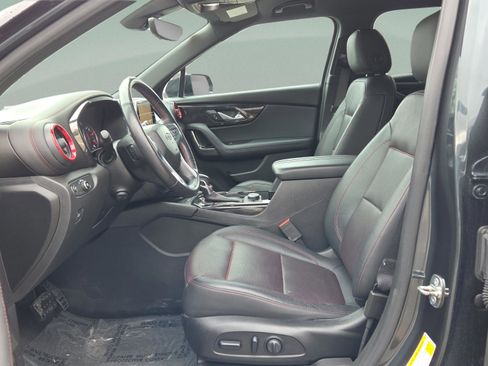 Used 2019 Chevrolet Blazer RS image 11