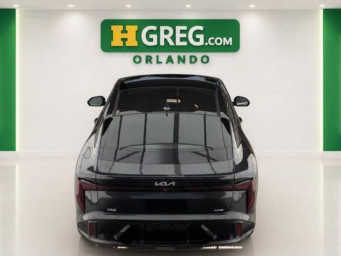 Used 2025 Kia K4 EX w/ GT-Line Premium Package FWD image 8