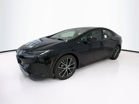 New 2026 Toyota Prius XLE FWD image 3