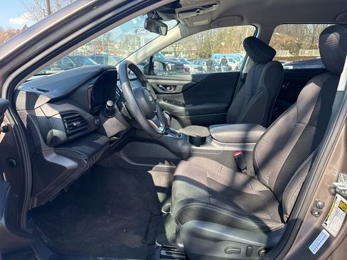 Used 2024 Subaru Outback Premium image 15