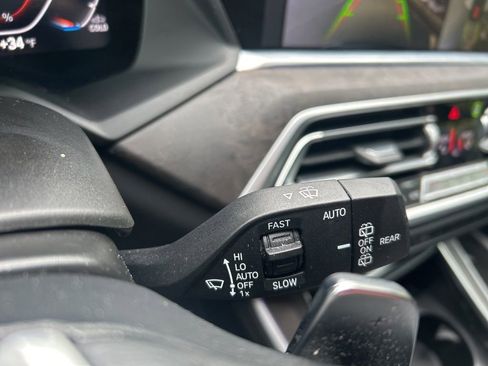 Used 2023 BMW X5 xDrive40i w/ Premium Package image 18