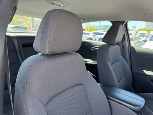 Used 2023 Chevrolet Malibu LT FWD image 16