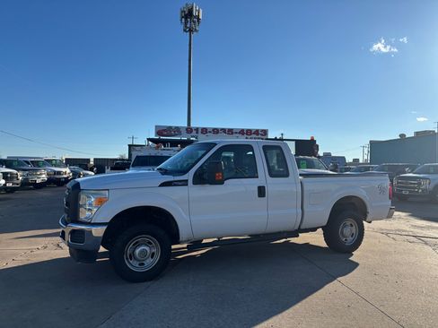 Used 2012 Ford F250 XL w/ PWR Equipment Group image 1