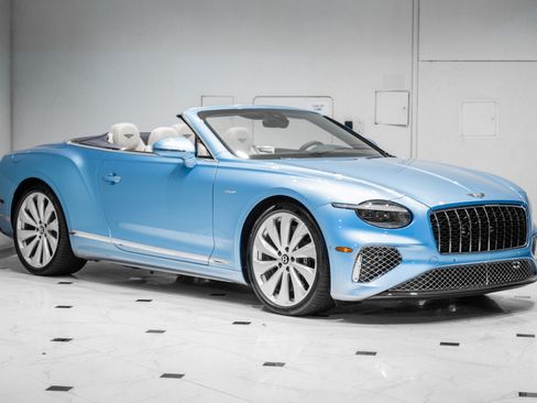 New 2026 Bentley Continental GTC AWD/4WD image 7