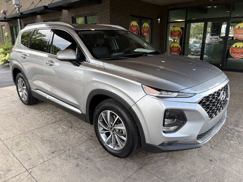 Used 2020 Hyundai Santa Fe SEL w/ Convenience Package AWD/4WD image 4