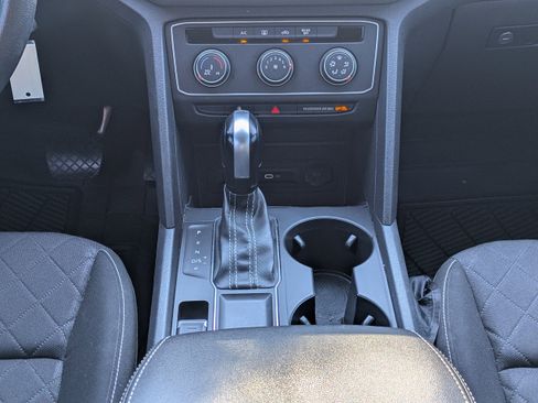 Used 2021 Volkswagen Atlas S image 20