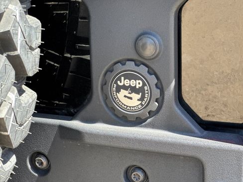Used 2020 Jeep Wrangler Unlimited Rubicon AWD/4WD image 41