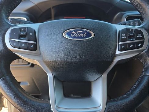 Used 2023 Ford Explorer XLT w/ Equipment Group 202A image 31