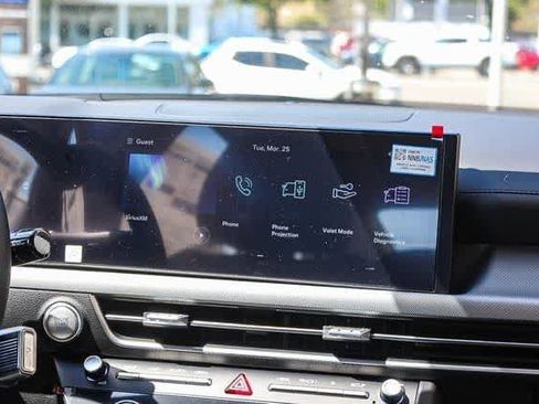 Used 2025 Hyundai Sonata SEL image 16