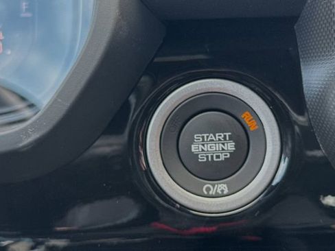 New 2025 RAM 1500 Limited AWD/4WD image 22