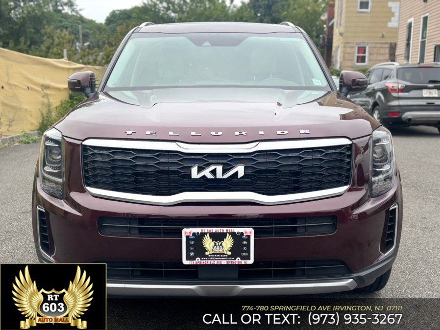 Used 2022 Kia Telluride S AWD/4WD image 2