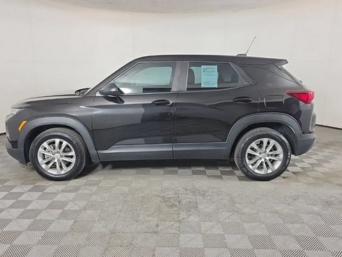 Certified 2023 Chevrolet TrailBlazer LS FWD image 9