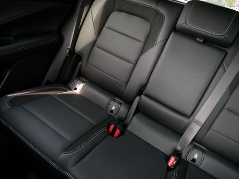 Used 2024 Chevrolet Blazer EV LT AWD/4WD image 12