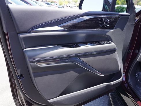 New 2026 Cadillac Escalade IQ Luxury 1 AWD/4WD image 15