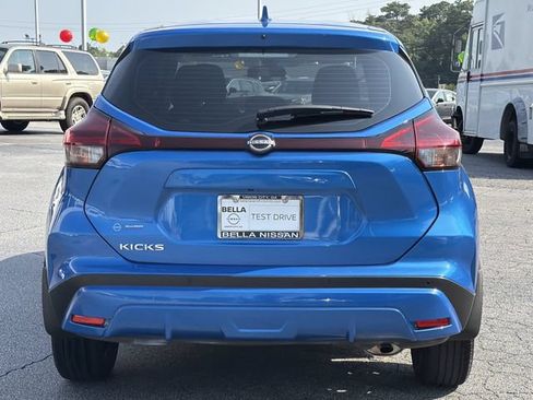 Used 2024 Nissan Kicks S FWD image 4