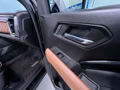 Used 2023 GMC Canyon AT4 w/ AT4 Premium Package AWD/4WD image 36
