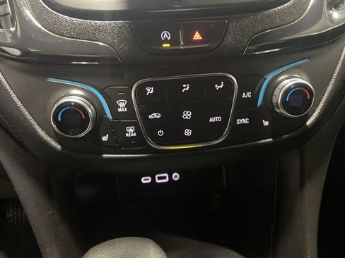 Certified 2023 Chevrolet Equinox RS image 17