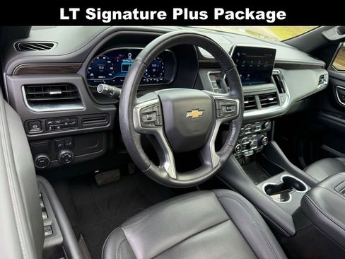 Used 2022 Chevrolet Tahoe LT w/ LT Signature Plus Package RWD image 3