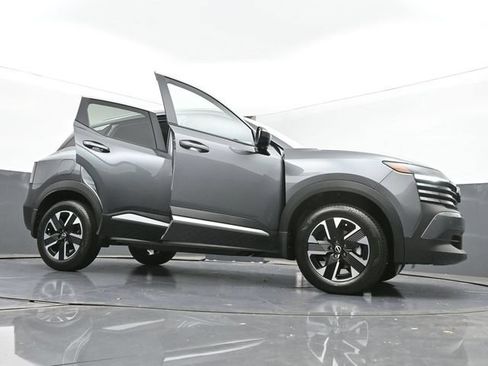 New 2025 Nissan Kicks SV w/ SV Premium Package AWD/4WD image 49