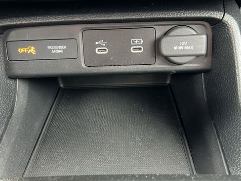 Certified 2025 Honda Civic Sport image 23