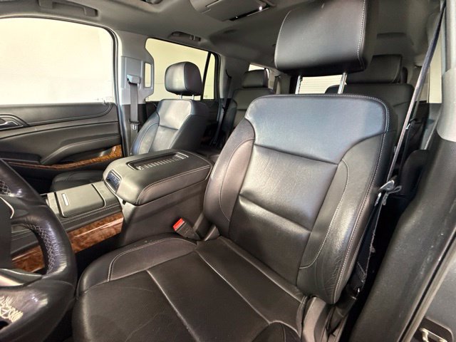 Used 2018 Chevrolet Tahoe Premier AWD/4WD image 18