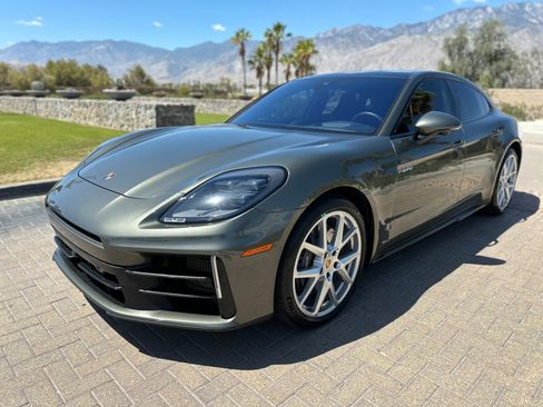 Used 2025 Porsche Panamera 4 AWD/4WD image 3