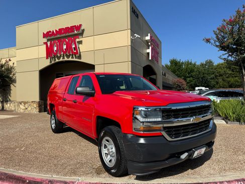 Used 2017 Chevrolet Silverado 1500 W/T AWD/4WD image 11