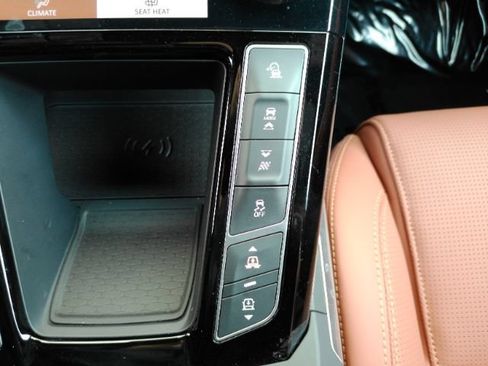 Used 2024 Jaguar I-PACE R-Dynamic HSE AWD/4WD image 49