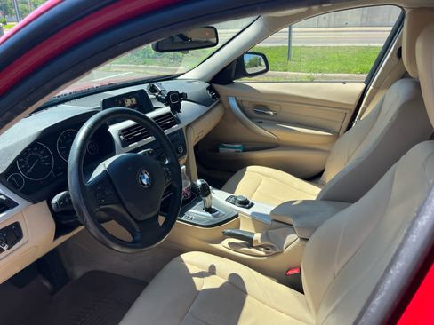 Used 2015 BMW 320i xDrive Sedan AWD/4WD image 8