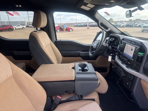 Used 2023 Ford F150 XLT RWD image 24