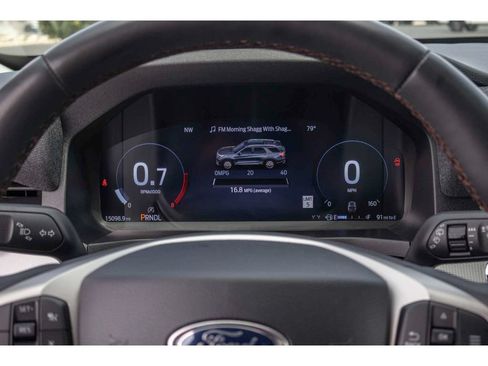 Used 2025 Ford Explorer Active w/ Active Comfort Package AWD/4WD image 23