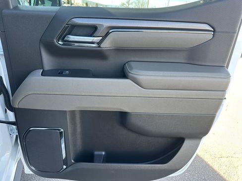 Certified 2025 Chevrolet Silverado 1500 ZR2 w/ ZR2 Bison Edition image 24