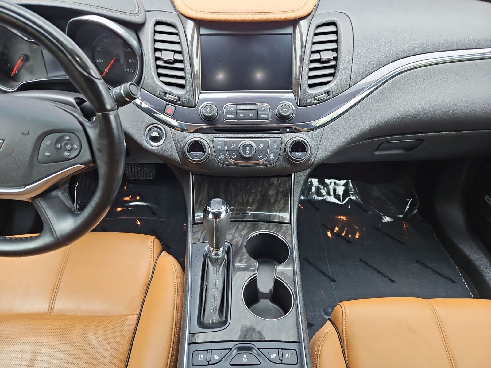 Used 2014 Chevrolet Impala LTZ FWD image 11