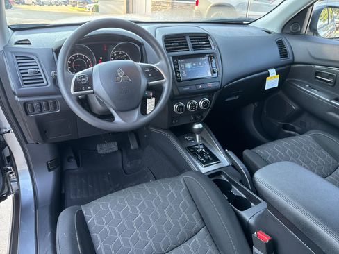 New 2025 Mitsubishi Outlander Sport ES image 6