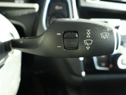 Used 2017 BMW M2 image 28