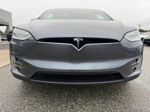 Used 2021 Tesla Model X Long Range AWD/4WD image 23
