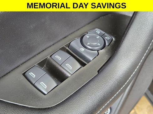 Used 2024 Chevrolet Blazer LT w/ Convenience Package FWD image 9