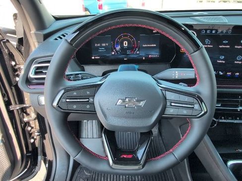 New 2026 Chevrolet Traverse RS w/ LPO, Floor Liner Package image 19