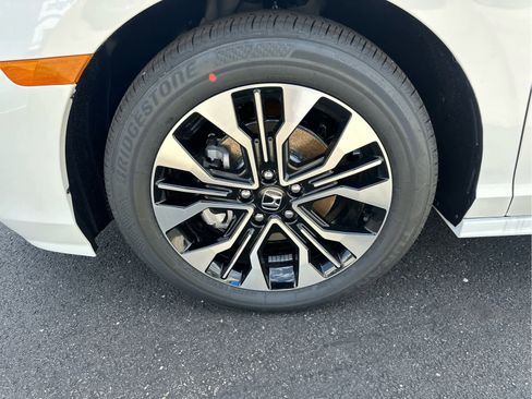 New 2026 Honda Odyssey Elite image 11