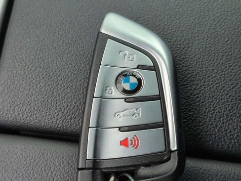 Used 2021 BMW X5 xDrive40i w/ Convenience Package AWD/4WD image 39